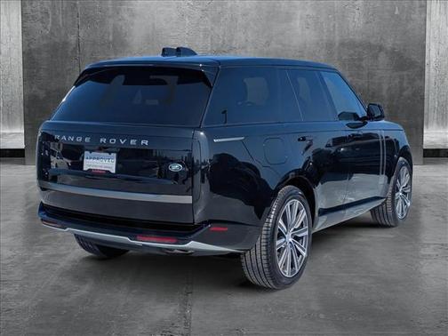 2023 Land Rover Range Rover P530 SE