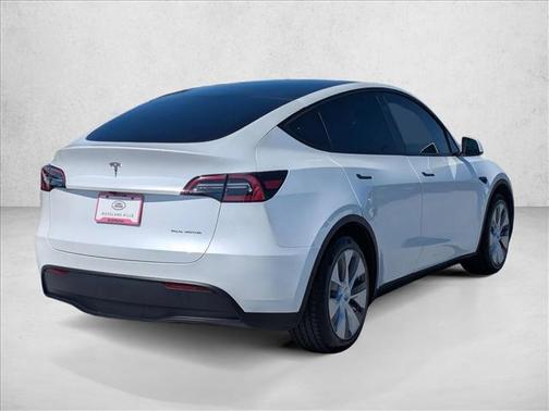 Pearl White Multi-Coat 2024 Tesla Model Y Long Range Dual Motor All-Wheel Drive