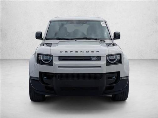 2026 Land Rover Defender P400 X-Dynamic SE