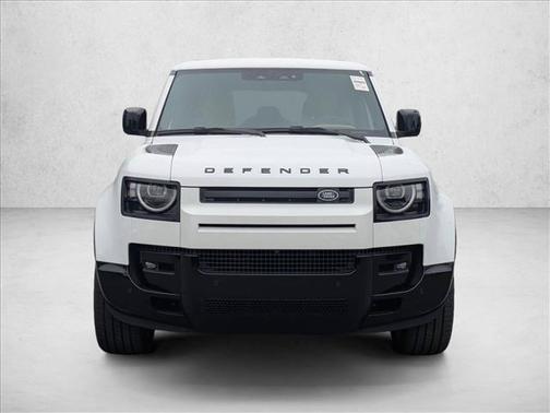 Fuji White 2026 Land Rover Defender P400 X-Dynamic SE