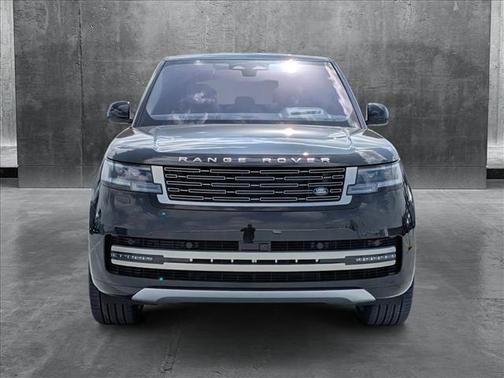 2023 Land Rover Range Rover P530 SE