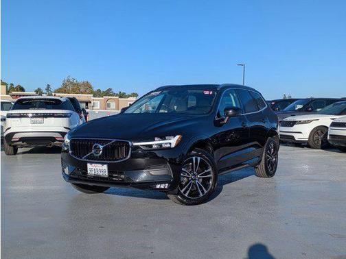 2021 Volvo XC60 T5 Momentum