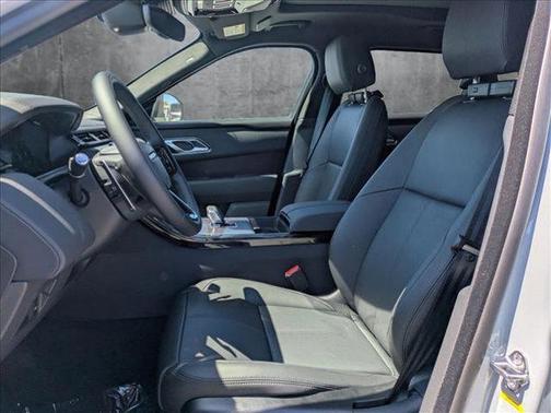 2026 Land Rover Range Rover Velar P400 Dynamic SE