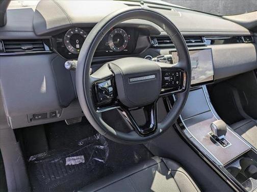 2026 Land Rover Range Rover Velar P250 SE R-Dynamic