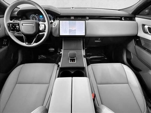 2026 Land Rover Range Rover Velar P400 Dynamic SE