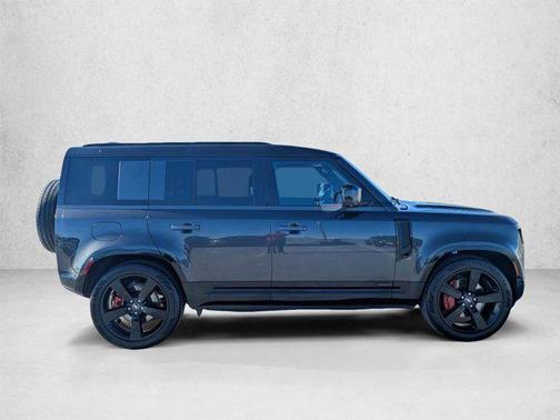 Carpathian Grey Premium Metallic 2025 Land Rover Defender 110 P400 X