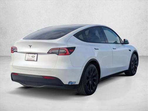 2021 Tesla Model Y Standard Range Rear-Wheel Drive