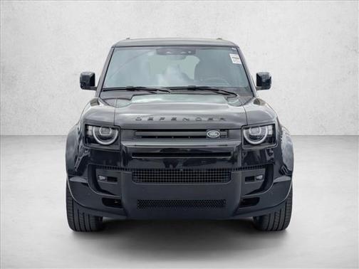 Santorini Black Metallic 2026 Land Rover Defender P400 X-Dynamic SE