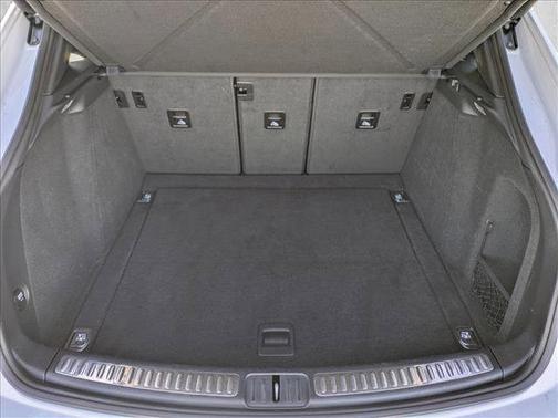 2021 Porsche Macan AWD