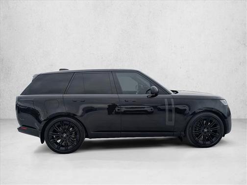 Santorini Black Metallic 2025 Land Rover Range Rover P530 SE