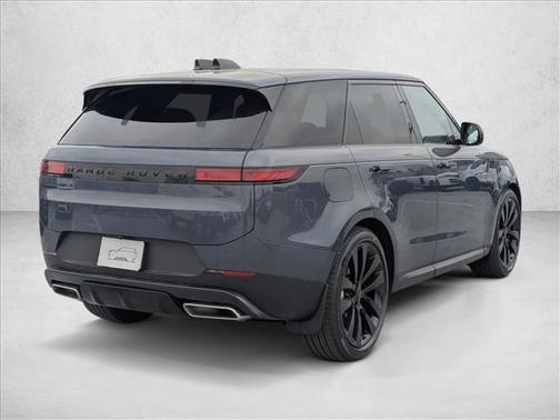 Varesine Blue Metallic 2026 Land Rover Range Rover Sport SE