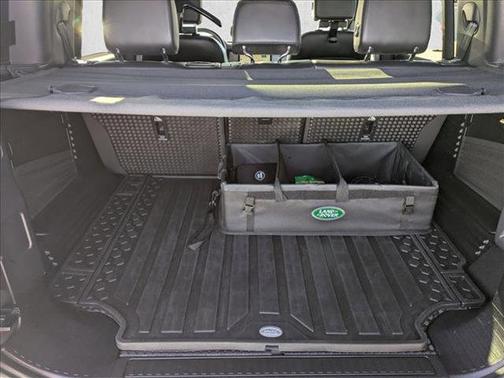 2023 Land Rover Defender 110 X-Dynamic SE