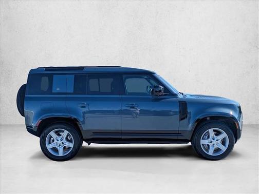 2023 Land Rover Defender 110 X-Dynamic SE