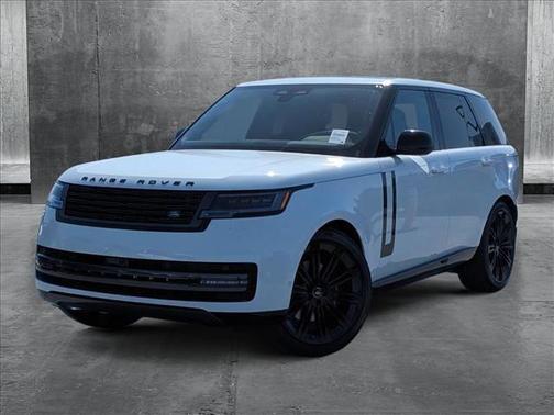2025 Land Rover Range Rover P400 SE