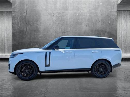 2025 Land Rover Range Rover P400 SE