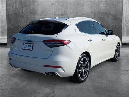 2023 Maserati Levante GT