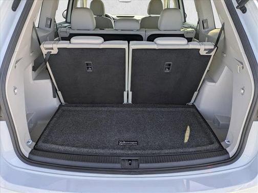 2021 Volkswagen Atlas 3.6L SE w/Technology
