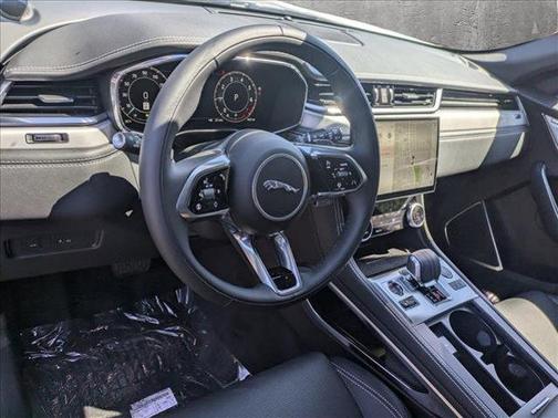 2025 Jaguar F-PACE R-Dynamic S P400 AWD Automatic
