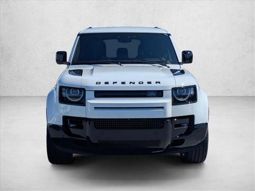 2026 Land Rover Defender P400 X-Dynamic SE