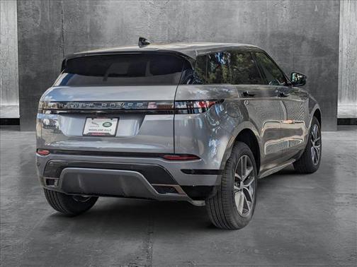 2024 Land Rover Range Rover Evoque Dynamic SE