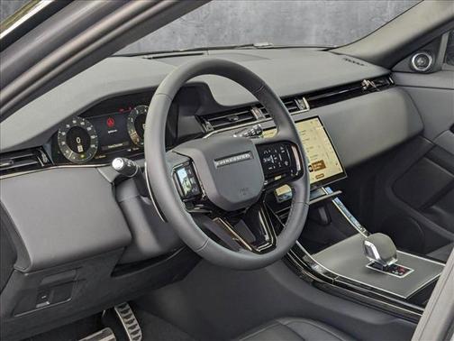 2024 Land Rover Range Rover Evoque Dynamic SE