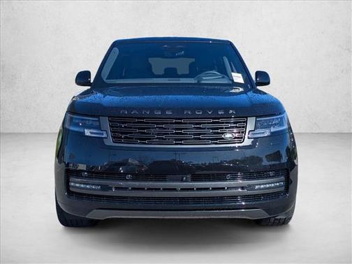 2026 Land Rover Range Rover P530 SE