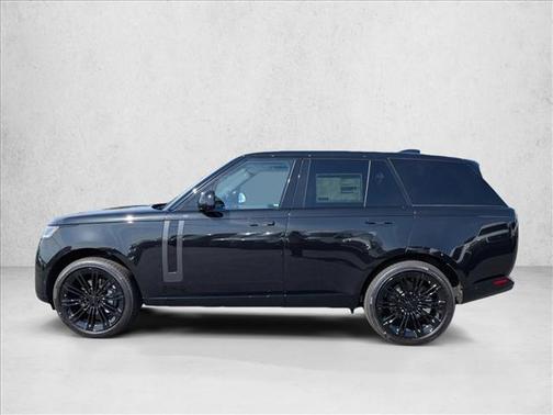 Santorini Black Metallic 2026 Land Rover Range Rover P400 SE