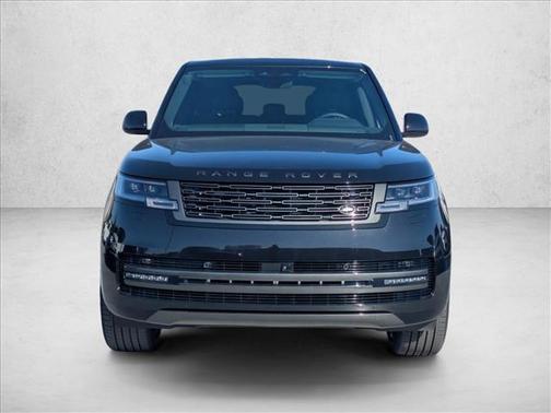 Santorini Black Metallic 2026 Land Rover Range Rover P400 SE