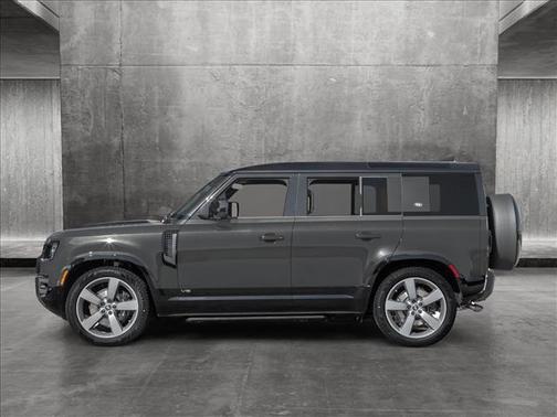 2025 Land Rover Defender 110 V8