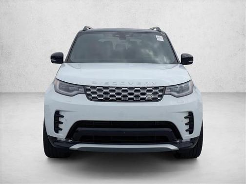 2026 Land Rover Discovery Gemini Edition