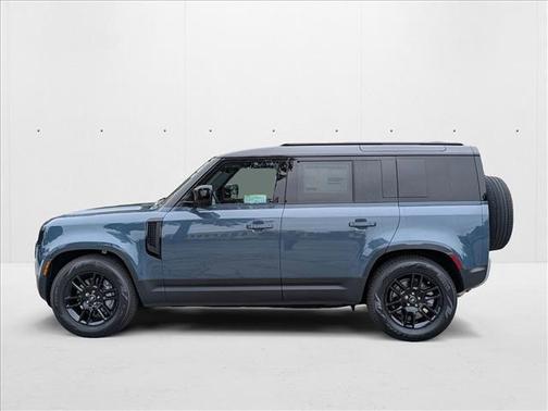 2025 Land Rover Defender 110 P300