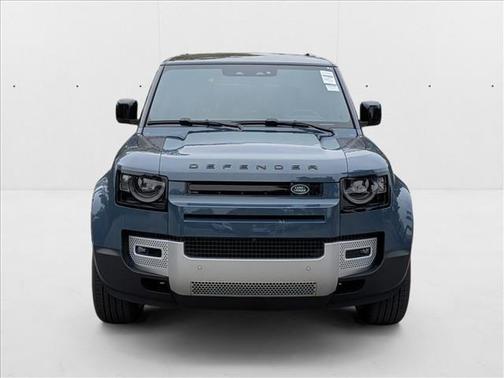 2025 Land Rover Defender 110 P300