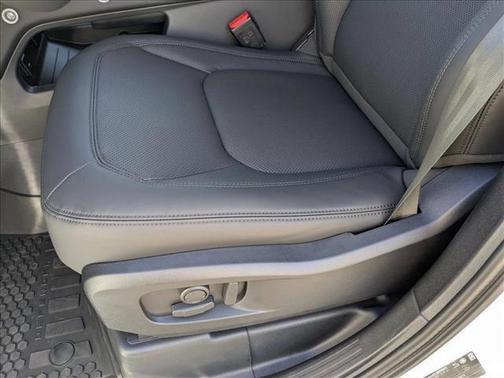 2026 Land Rover Defender P300 S