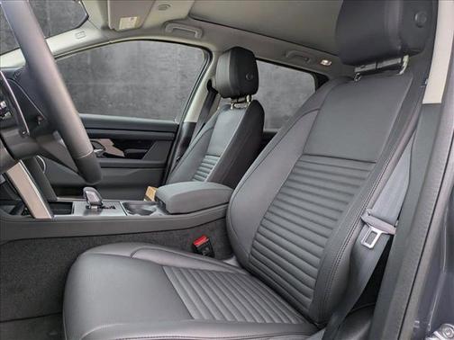 2025 Land Rover Discovery Sport S
