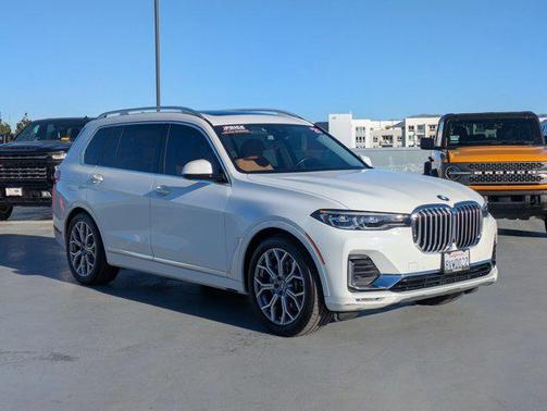 2021 BMW X7 xDrive40i