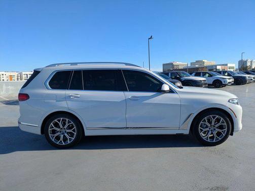 2021 BMW X7 xDrive40i
