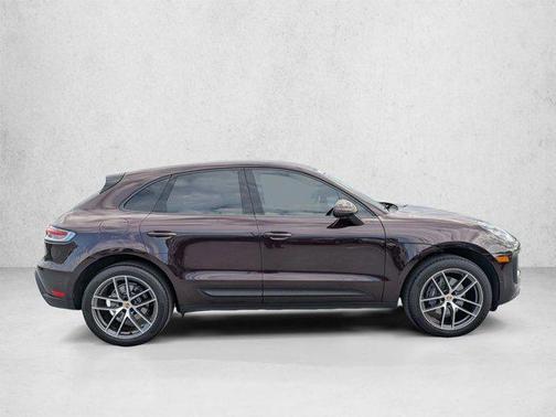 Copper Ruby Metallic 2023 Porsche Macan Macan