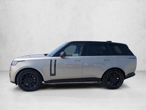 Batumi Gold Premium Metallic 2026 Land Rover Range Rover P400 SE