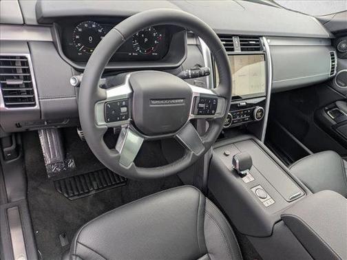 2026 Land Rover Discovery Gemini Edition