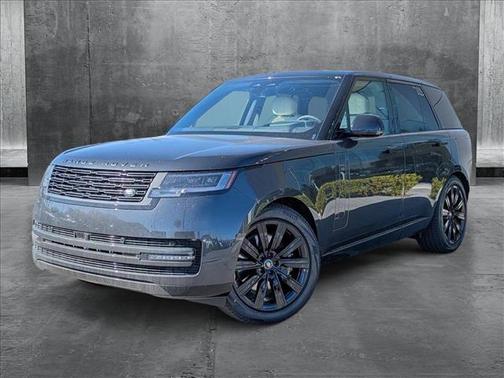 2025 Land Rover Range Rover P530 SE