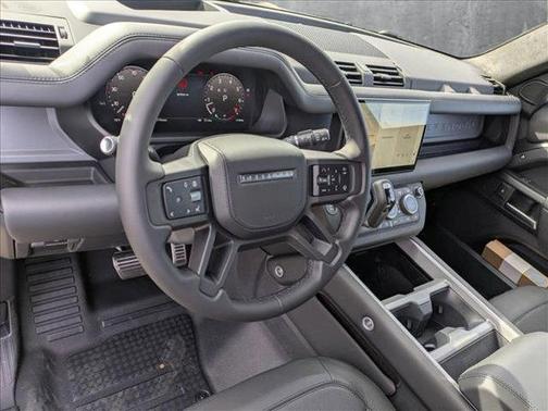 2025 Land Rover Defender 110 P400 X