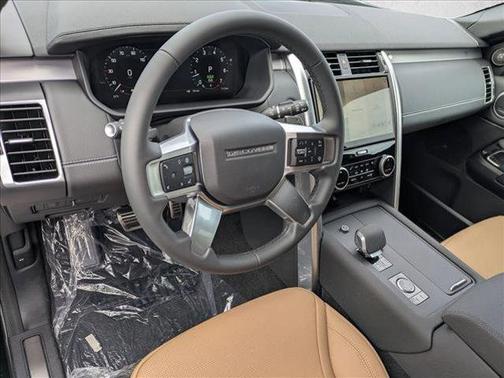 2026 Land Rover Discovery Gemini Edition