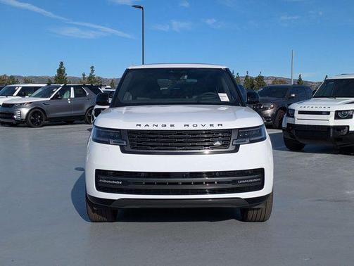2026 Land Rover Range Rover P530 SE 7 Seat
