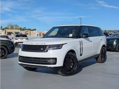 2026 Land Rover Range Rover P530 SE 7 Seat