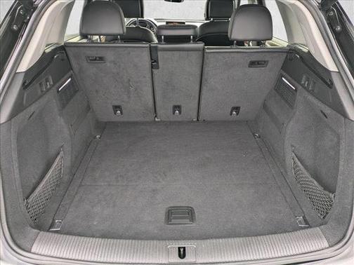 2018 Audi Q5 2.0T Premium Plus