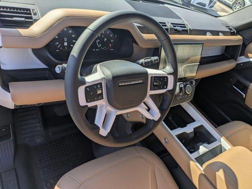 2026 Land Rover Defender P400 X-Dynamic SE