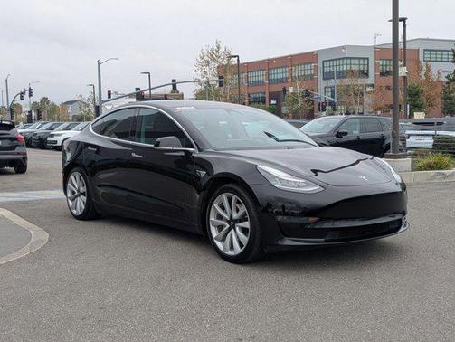 2019 Tesla Model 3 Long Range