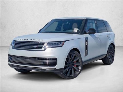 2026 Land Rover Range Rover P615 SV