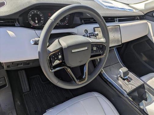 2025 Land Rover Range Rover Evoque Core S