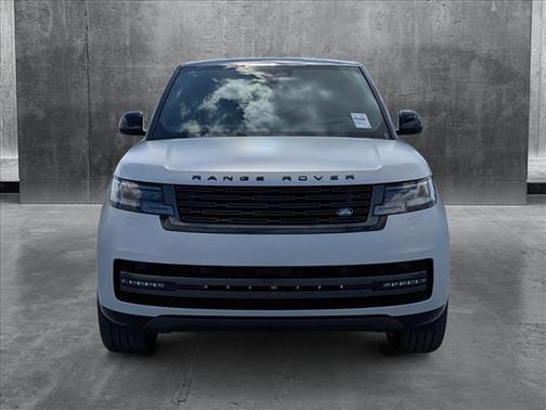 2025 Land Rover Range Rover P530 Autobiography